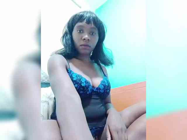 sweet-aaliya webcam