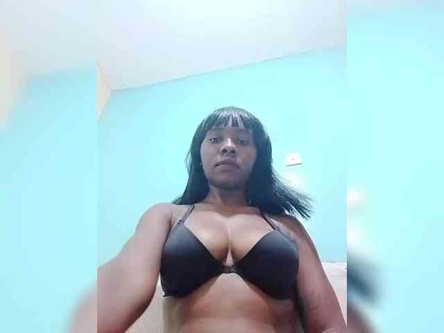 sweet-aaliya webcam