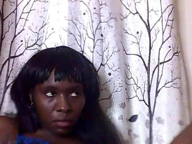 sweet-aaliya webcam