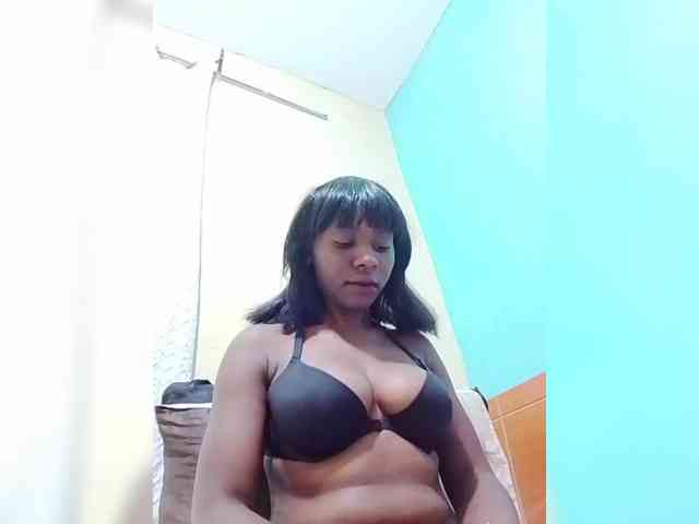 sweet-aaliya webcam