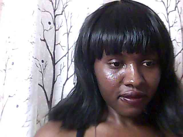 sweet-aaliya webcam