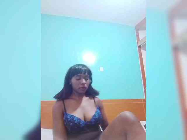 sweet-aaliya webcam