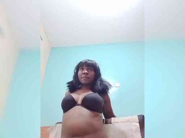 sweet-aaliya webcam