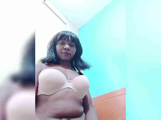 sweet-aaliya webcam