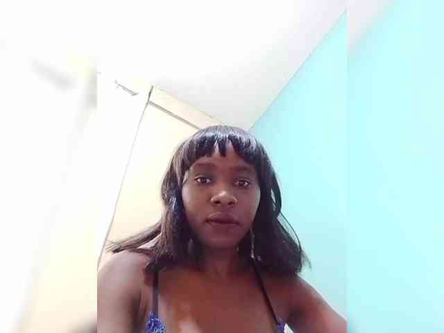 sweet-aaliya webcam