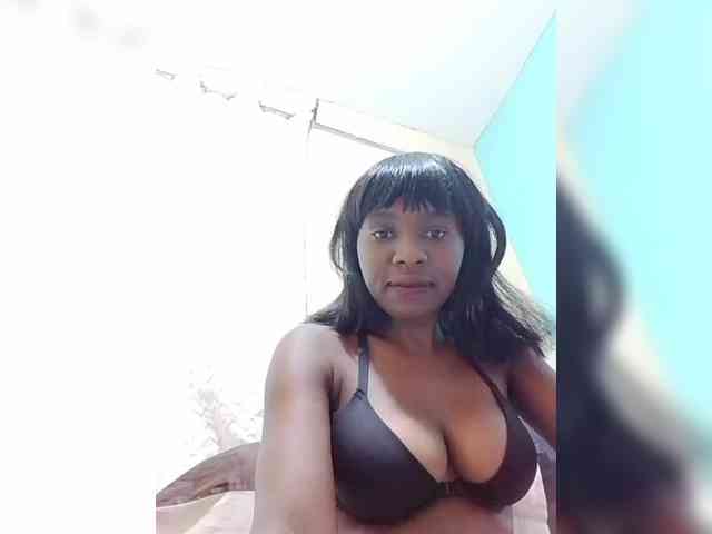 sweet-aaliya webcam