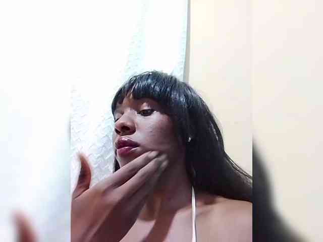 sweet-aaliya webcam