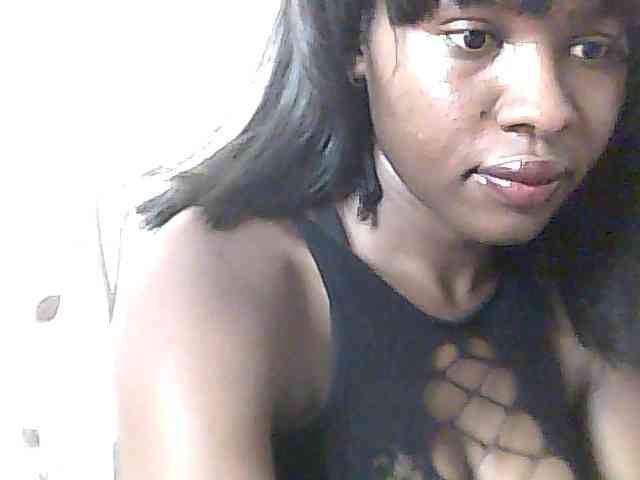 sweet-aaliya webcam