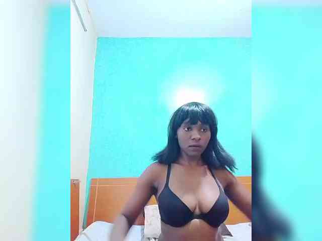 sweet-aaliya webcam