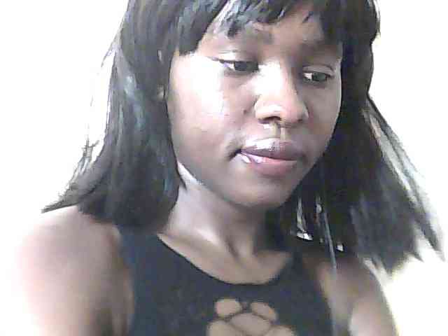 sweet-aaliya webcam