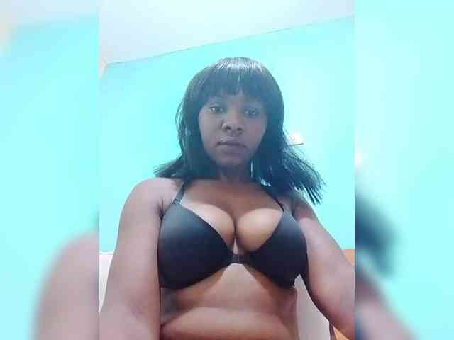 sweet-aaliya webcam