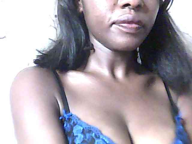 sweet-aaliya webcam