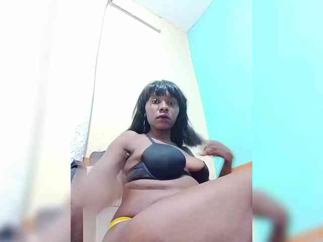 sweet-aaliya webcam