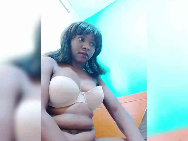 sweet-aaliya webcam