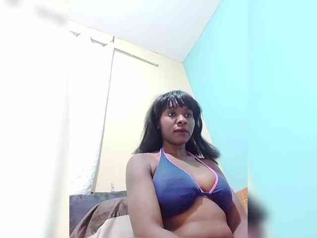 sweet-aaliya webcam