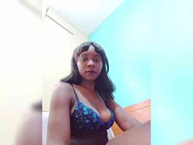 sweet-aaliya webcam
