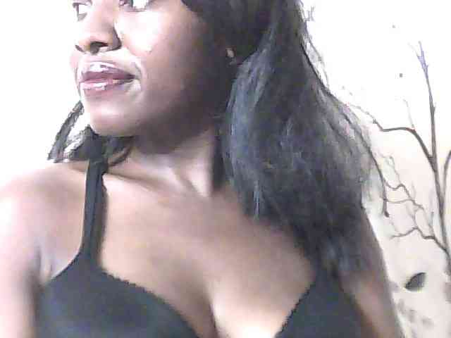 sweet-aaliya webcam