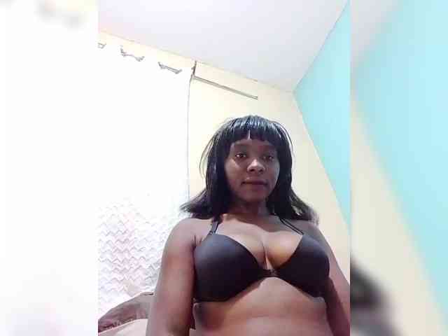 sweet-aaliya webcam