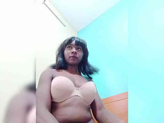 sweet-aaliya webcam