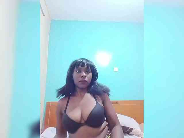 sweet-aaliya webcam