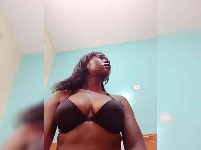sweet-aaliya webcam