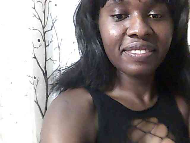 sweet-aaliya webcam