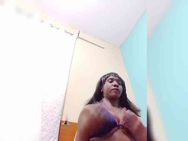 sweet-aaliya webcam