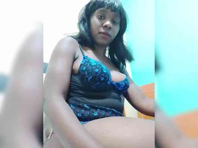 sweet-aaliya webcam
