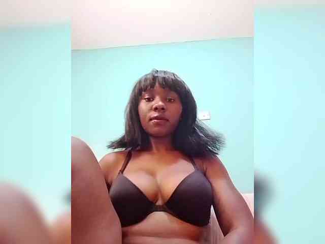 sweet-aaliya webcam