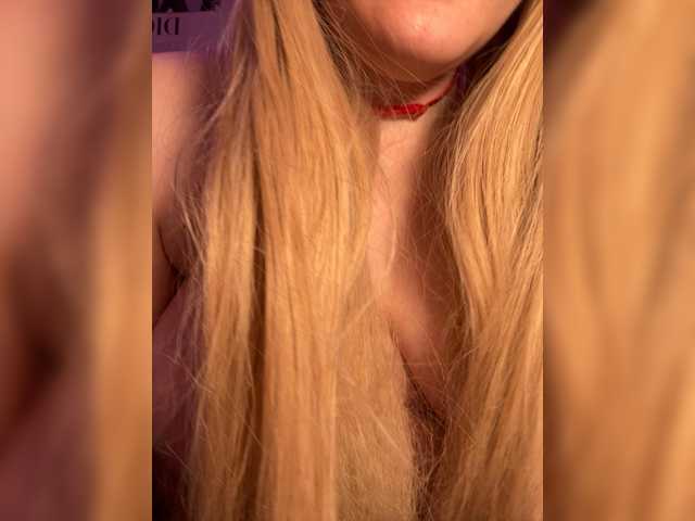 Maryliss's BongaCams show and profile