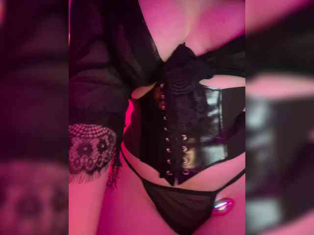Maryliss Live Webcam on BongaCams