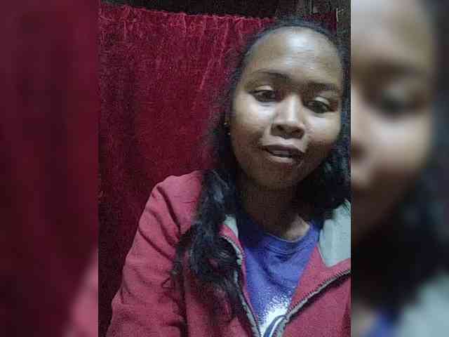 Melinatsu18 webcam