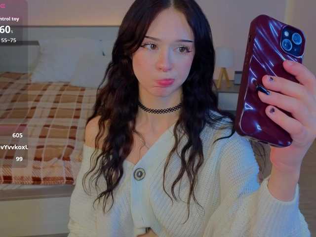 adet1a's BongaCams show and profile