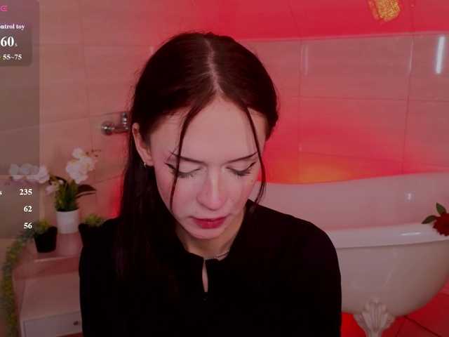 adet1a's BongaCams show and profile