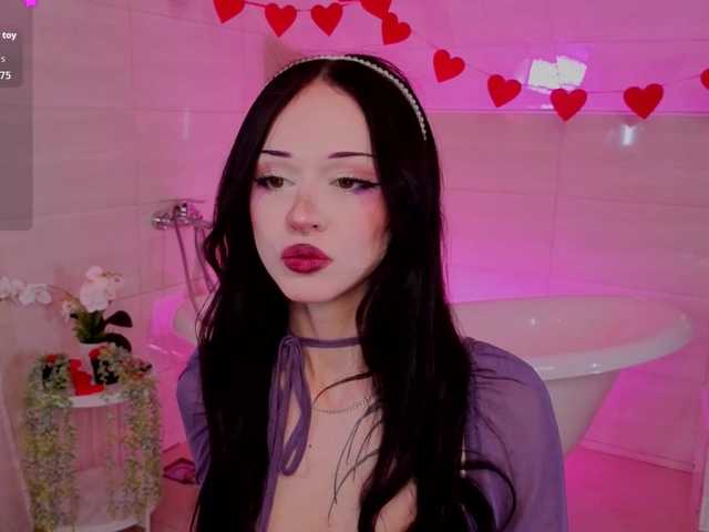 adet1a's BongaCams show and profile