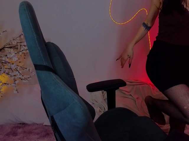 adet1a's BongaCams show and profile