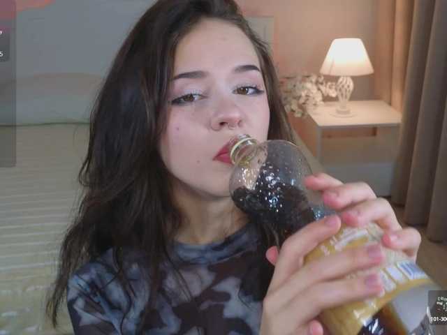 adet1a chat room