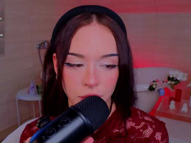 adet1a's BongaCams show and profile