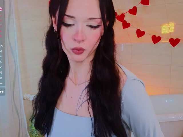 adet1a's BongaCams show and profile