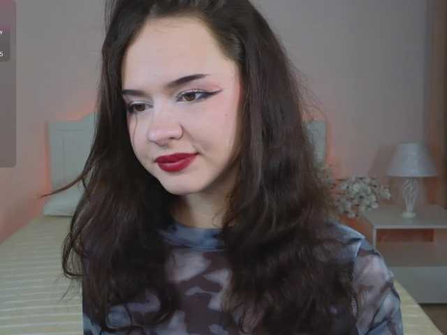  adet1a chat room