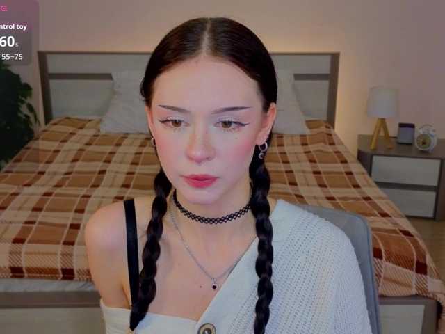 adet1a's BongaCams show and profile