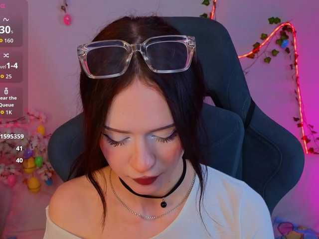 adet1a's BongaCams show and profile