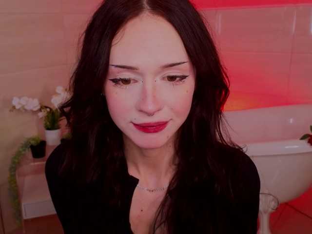 adet1a's BongaCams show and profile