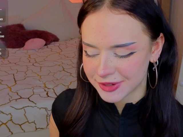 adet1a's BongaCams show and profile