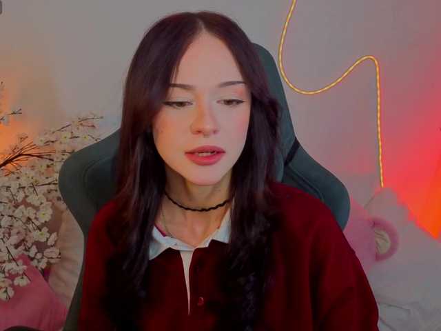 adet1a's BongaCams show and profile