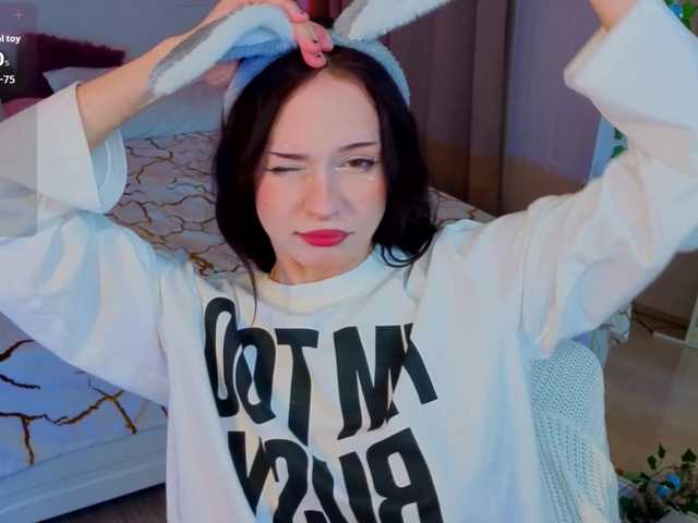 adet1a's BongaCams show and profile