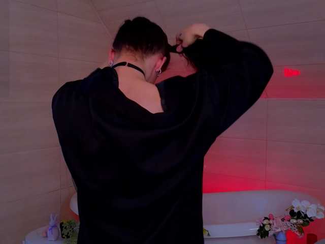 adet1a's BongaCams show and profile