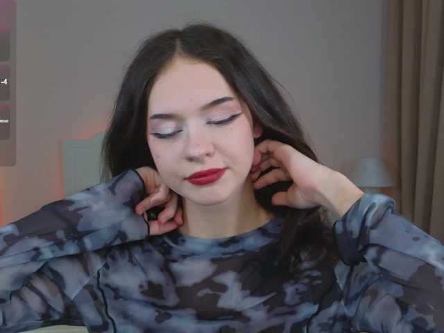  adet1a chat room