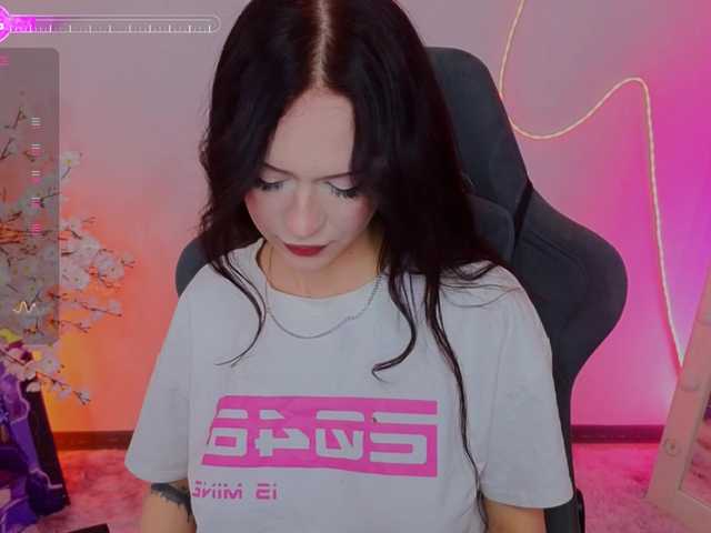 adet1a's BongaCams show and profile