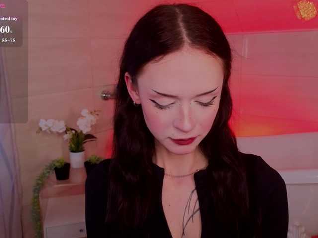 adet1a's BongaCams show and profile